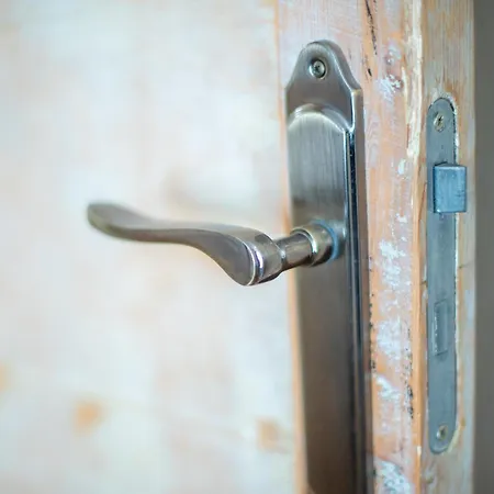 Self Chek-in Cozy Two-room Priekuli